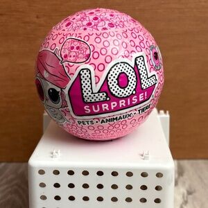 L.O.L. Surprise! Pink Ball